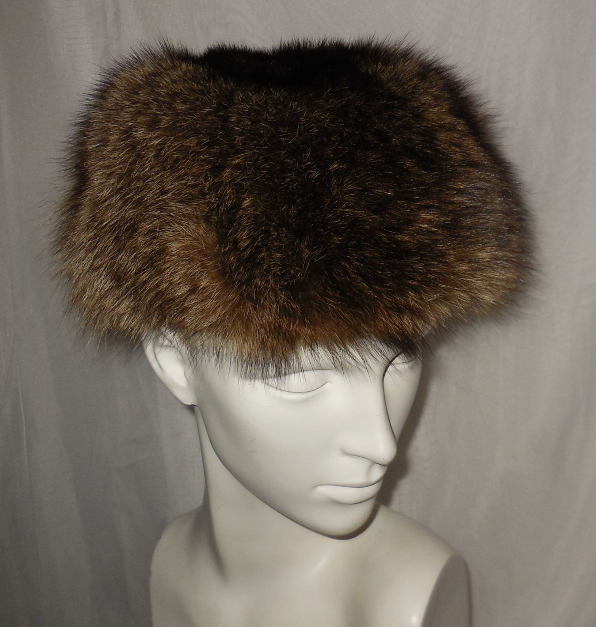 Vintage Fur Hat 1980s Fluffy Raccoon Fur Hat Beautiful Markings Cossack ...