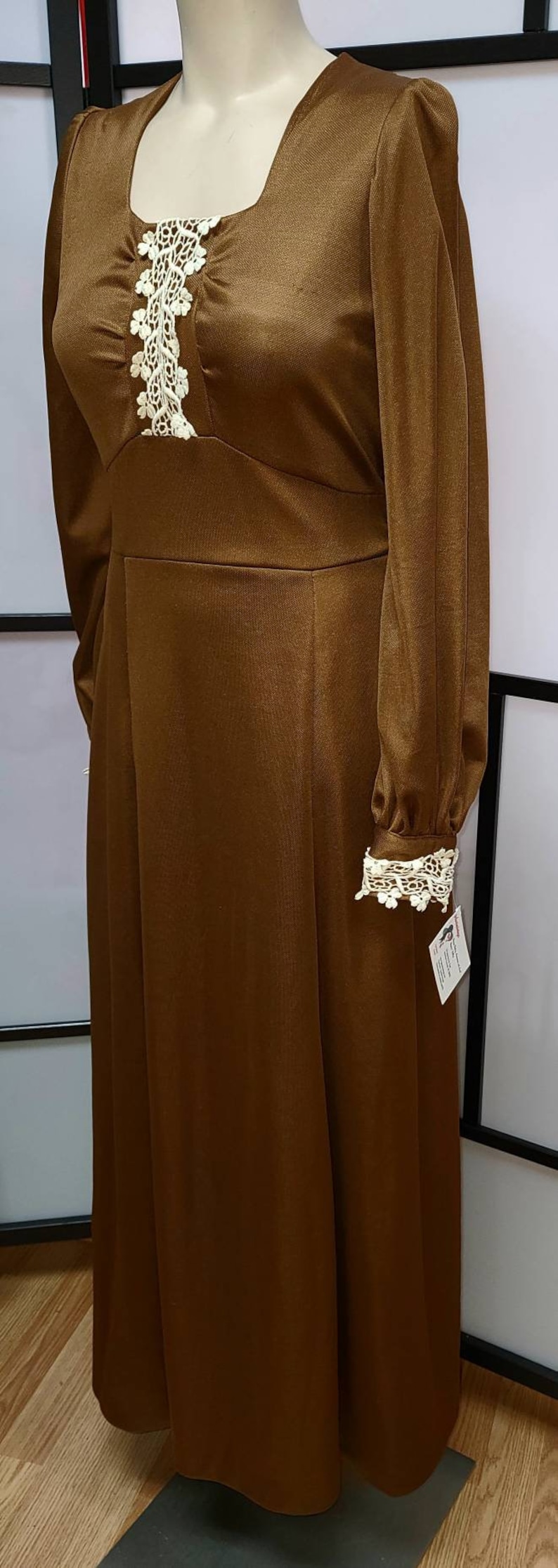 Vintage 1970s Dress Long Brown Polyester Gown Cream Open Lace Details Ties at Back Boho Maxidress S M chest 37 in.