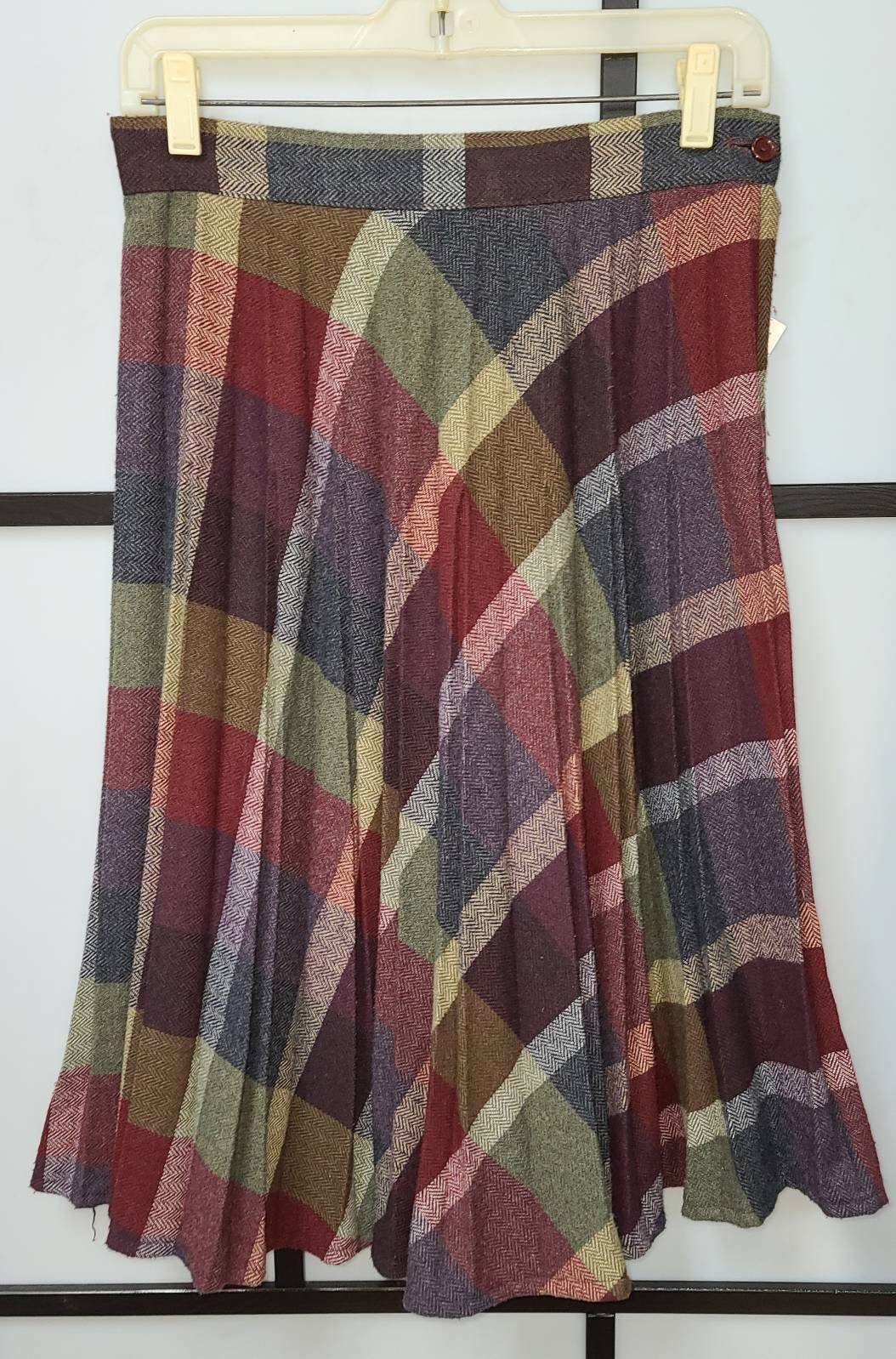 Vintage Wool Skirt 1970s 80s Pleated Maroon Green Blue Brown Plaid ...