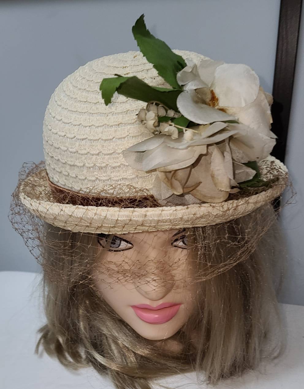 Vintage Straw Hat 1930s 40s Round Cream Straw Hat Brim Large White