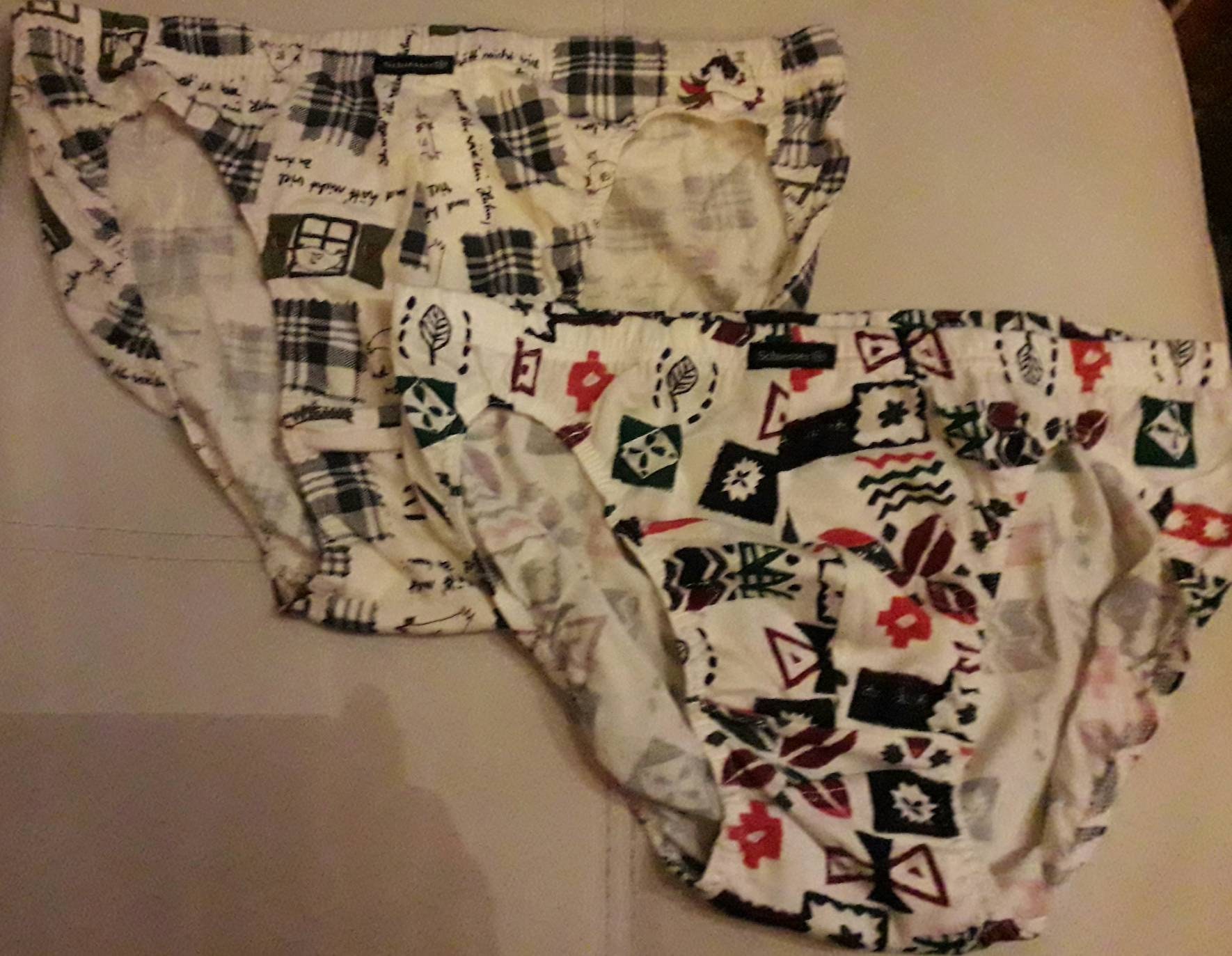 Unworn Vintage Men's Underwear 2 Pair 1980s Patterned Bikini Briefs 100