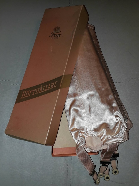 Unworn Vintage Girdle 1950s Pink Satin Open Bottom