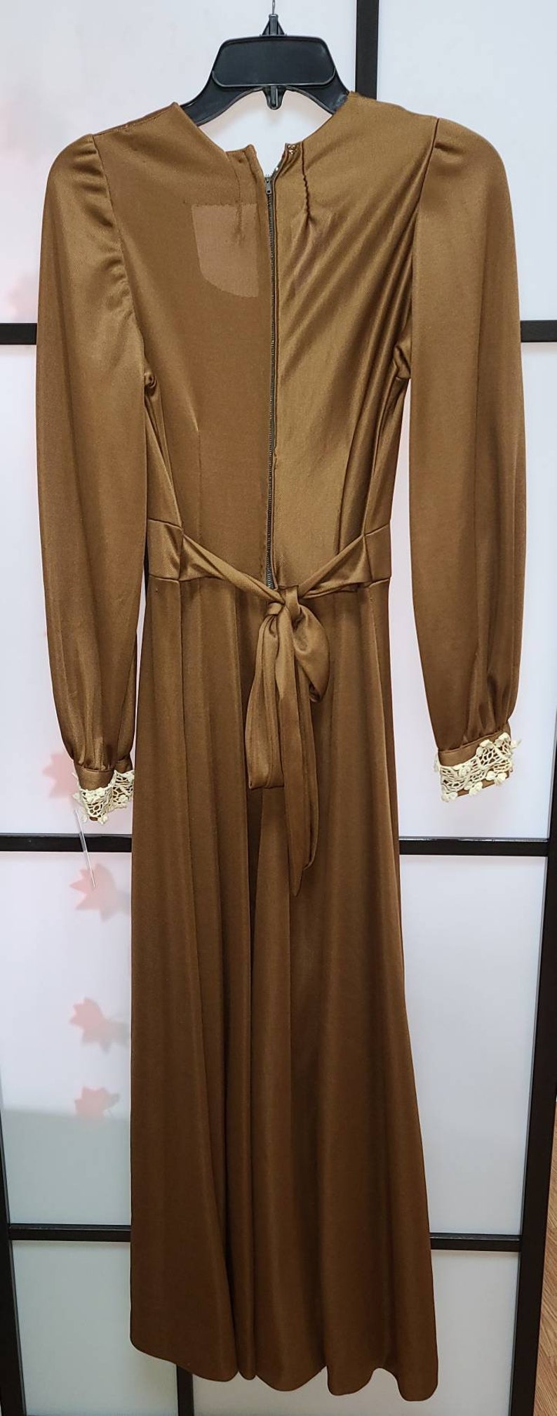 Vintage 1970s Dress Long Brown Polyester Gown Cream Open Lace Details Ties at Back Boho Maxidress S M chest 37 in.