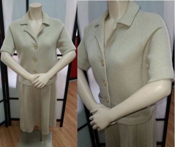Vintage Knit Suit 1950s Beige Wool Mohair Knit Top