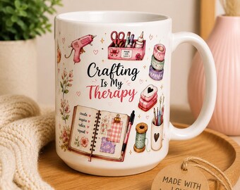 Taza personalizada "En mi era de manualidades" – Las manualidades son mi terapia – Regalo para amantes de Cricut – Taza para scrapbooking – Taza de café para la sala de manualidades