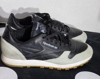 Reebok Classic Leather Low Black and Grey Suede Sz 12
