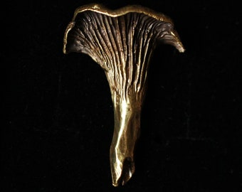 Сhanterelle Mushroom Brooch