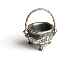 Witch’s Cauldron, Pendant, 925 Sterling Silver