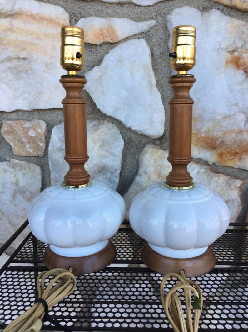 Vintage Mid Century White Milk Glass Table Desk Lamps Lights