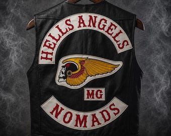 Veste de motard en cuir noire | Écusson brodé tête de mort ailé | Coupe club de moto pour hommes