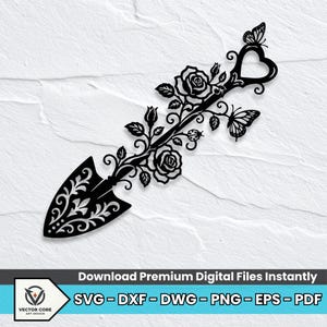 Könnte beinhalten: Eine schwarze Silhouette einer Gartenschaufel mit komplizierten Blumenmustern aus Rosen, einem Schmetterling und einem Marienkäfer. Der Griff der Schaufel ist herzförmig. Der Text unten lautet: Download Premium Digital Files Instantly SVG - DXF - DWG - PNG - EPS - PDF.