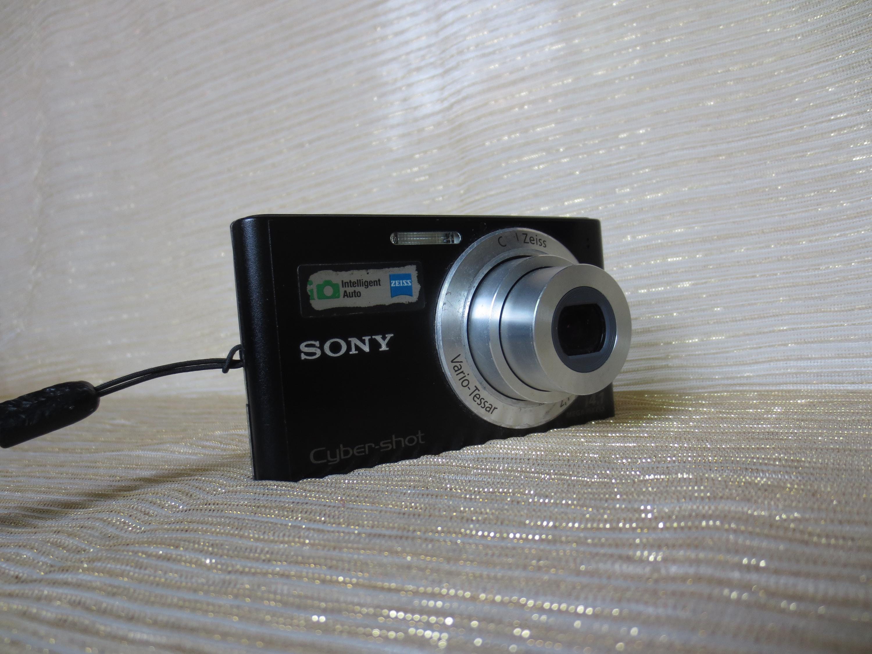 Sony Cybershot 16.2 - Etsy Canada