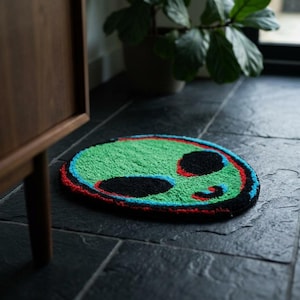 Alien Rug - Etsy