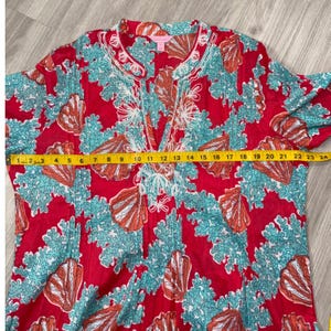 Lilly Pulitzer Sea Shell Coral Print Embroidered Tunic Top Red XL Coastal image 6