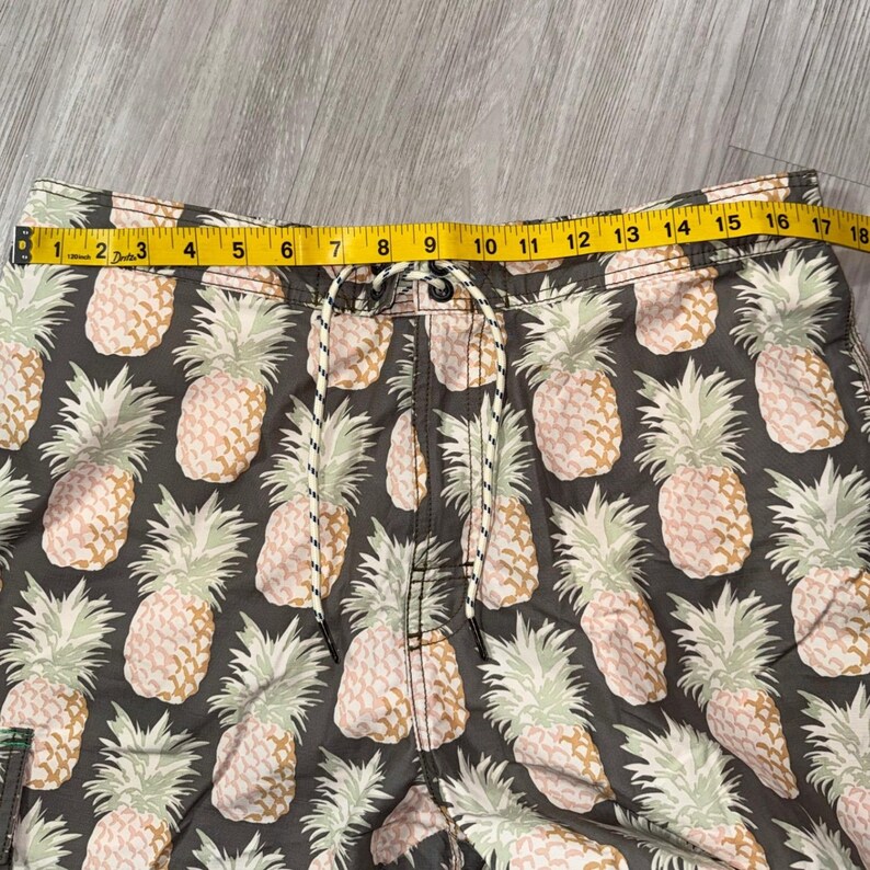 Tommy Bahama Relax Mens Pineapple Print Board Shorts Gray Swim Trunks L image 10
