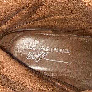 Donald J Pliner Doro-B6 Taupe leren enkellaarsjes met sierstiksels, maat 9.5M afbeelding 5