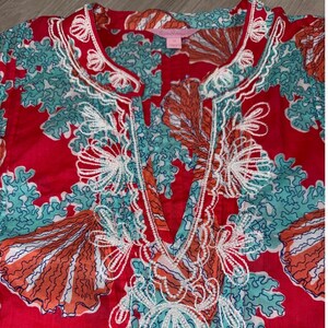 Lilly Pulitzer Sea Shell Coral Print Embroidered Tunic Top Red XL Coastal image 11