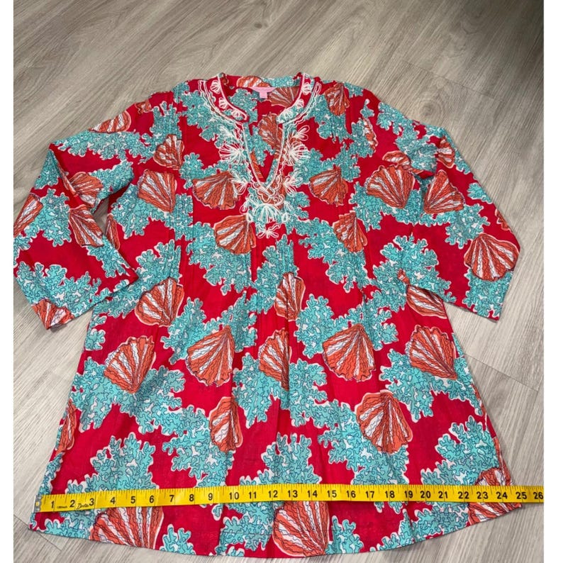 Lilly Pulitzer Sea Shell Coral Print Embroidered Tunic Top Red XL Coastal image 4