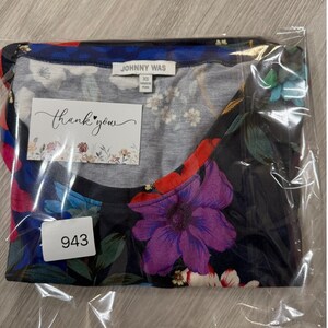 Johnny Was Minikleid aus Pima-Baumwolle und Modal-Strick mit Blumenmuster, marineblau, Größe XS, Kurzarm Bild 10