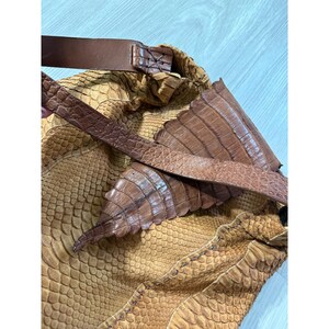 Carlos Falchi Tragetasche aus Python-Krokodilleder-Patchwork, braunes exotisches Leder, handgefertigt Bild 12