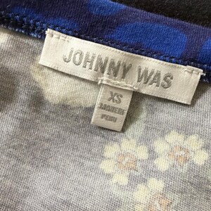 Johnny Was Minikleid aus Pima-Baumwolle und Modal-Strick mit Blumenmuster, marineblau, Größe XS, Kurzarm Bild 3