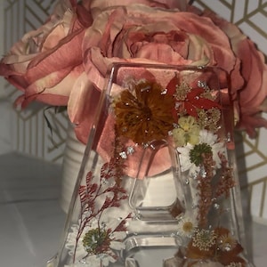 Custom Pressed Flower Resin Letter | Dried Botanical Initial Decor, Silver Flake Accents