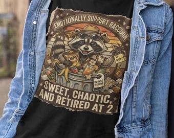 Waschbär Illustration Tee emotional unterstützen Süße Chaotik im Ruhestand um 2