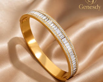Luxury Gold Stainless Steel Bangle with Micro Pavé Zircon