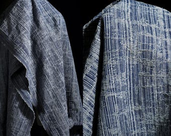 Tkanina tweedowa w kolorze niebieskim, teksturowany denim w kolorze niebieskim na garnitury, marynarki, krawiectwo, tkanina designerska haute couture cięta na wymiar. A38