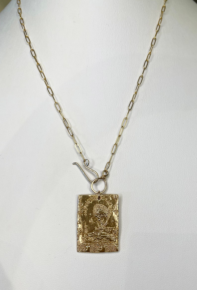 Memento Mori Front Clasping Necklace image 3