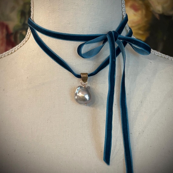 Dove grey baroque pearl and bronze pendant on velvet ribbon