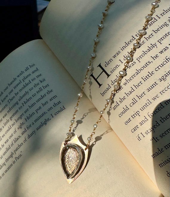 Fairytale necklace-Crystal quartz, silver, bronze and pearls