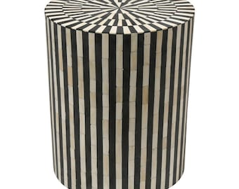 Taburete de tambor de lujo con incrustaciones de hueso en blanco y negro | Mesa auxiliar hecha a mano | Mesa de acento moderna | Decoración geométrica con incrustaciones de hueso