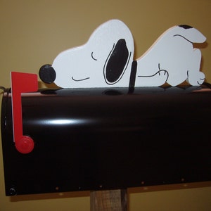 Snoopy Relax mailbox (black)