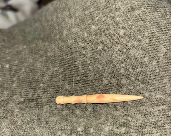 Antique Bone 2 1/2 Inch Sewing Awl Bodkin