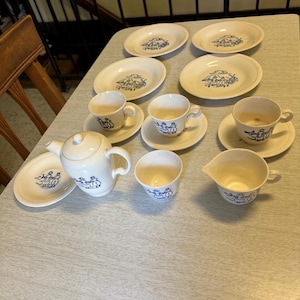 Edwin M Knowles Partial Child’s Tea Set 1943 Dutch Pattern Semi Vitreous AS IS