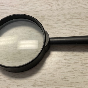 2 inch magnifying glass