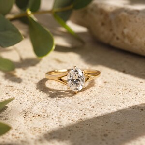Solid Gold Split Shank Oval Cut Moissanite Engagement Ring, Art Deco Proposal Ring, Valentine's Day/Anniversary/Birthday Gift for Woman,Wife
