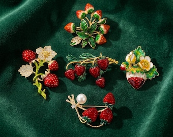 Ewige Erdbeere Brosche Set, Vintage Emaille Obst Pin, Cottagecore botanischer Schmuck, Blumenerdbeere Geschenk für Frauen