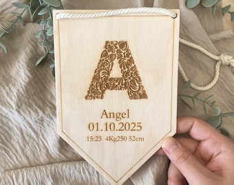 Gepersonaliseerde houten letter kinderkamerdecoratie, bloemen gegraveerde naam voorletter, nieuw babycadeau, tafeldecoratie babyshower