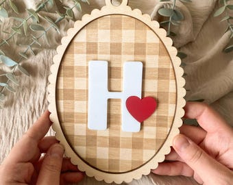 Gepersonaliseerde naambordje met hart, aangepaste acrylletter, aankondigingen pasgeborene, kraamcadeau