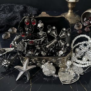 Gothic Mystery Jewelry Box Vampire Red Ruby Skull Cross Bundle Punk Aesthetic Gift For Her