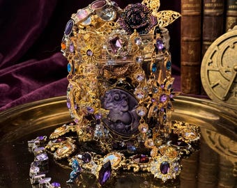 Dark Academia Witchy Jewelry Jar Gothic Purple Cameo Starburst Vintage Aesthetic Mystery Box