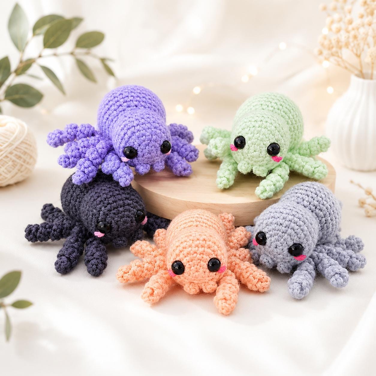 No Sew Spider Plushies Tutorial