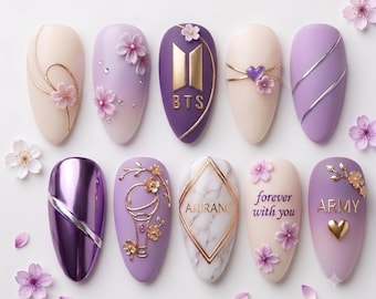 Elegante BTS bloemenpers op nagels pastel paars kersenbloesem gouden logo Kpop aangepaste nepnagels leger Arirang herbruikbaar