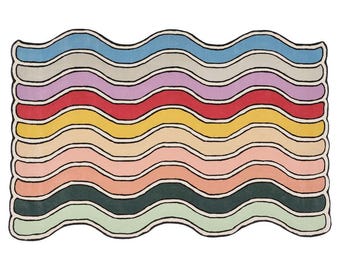Tapis en laine à rayures ondulées fait main, tapis abstrait coloré et organique, design scandinave pour la maison