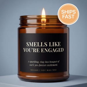Engaged Announcement Soy Candle, Funny Wedding Gift for Bride, Ring Box Reveal Novelty Jar Candle, Funny Novelty Jar Gift
