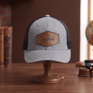 Cappellino da camionista personalizzato con toppa in pelle per papà, cappellino personalizzato per papà, regalo unico per compleanno e neo papà per il marito