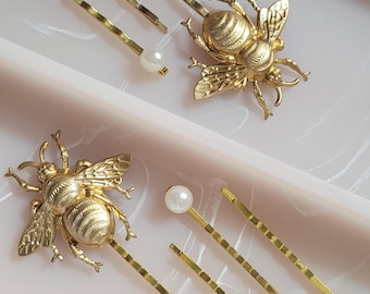 Seven Gold Toned Bobby Pin Set Vintage Style Bee Hair Pin Set of 7 Gold Toned Bobby Pins Simple Natural Vintage Style Woodland