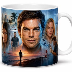 Puede incluir: Taza de cerámica blanca con un diseño que presenta personajes de una serie de televisión. El diseño incluye retratos de varias personas, una escena de playa y un paisaje urbano. La taza tiene un asa e interior blancos.